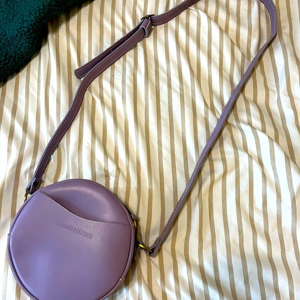 Portland Leather Goods Circle Crossbody